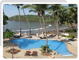 Dona Paula Beach Resort